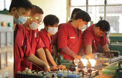 Industri Terbatas, SMK Bisa Bermitra dengan UMKM